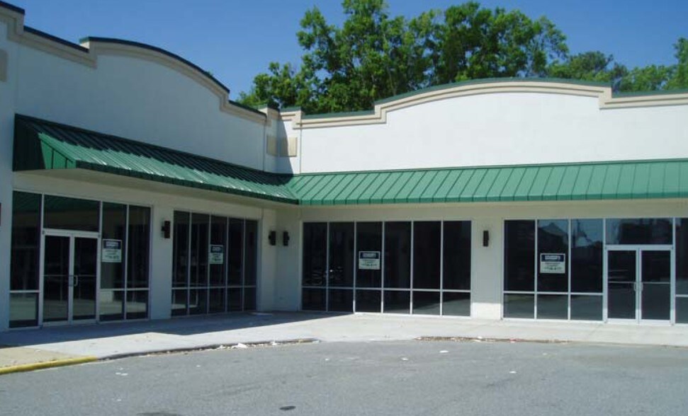 1737-1741 Watson Blvd, Warner Robins, GA for sale - Primary Photo - Image 1 of 1