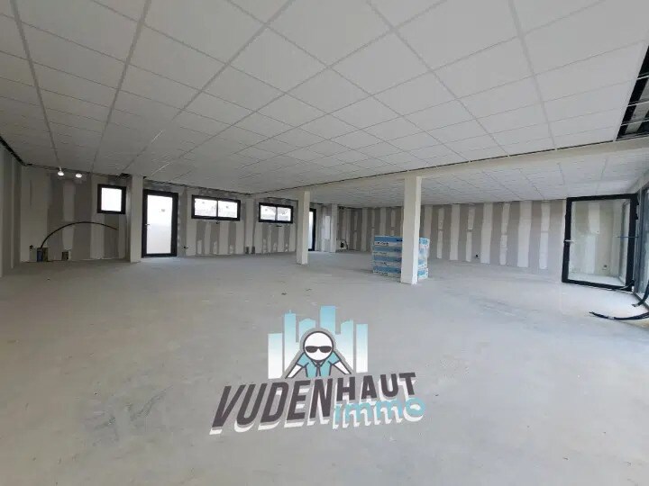 Office in Portet-sur-Garonne for lease - Interior Photo - Image 3 of 4