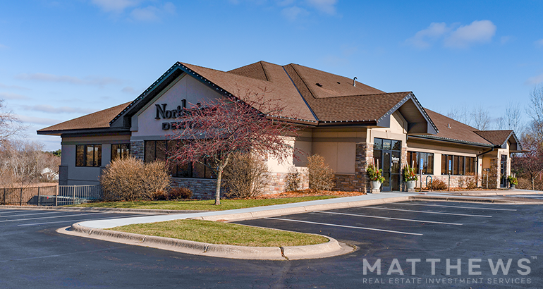 4700 Lexington Ave N, Shoreview, MN for sale - Building Photo - Image 1 of 3