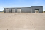 13150 S Coulter St, Amarillo TX - Warehouse