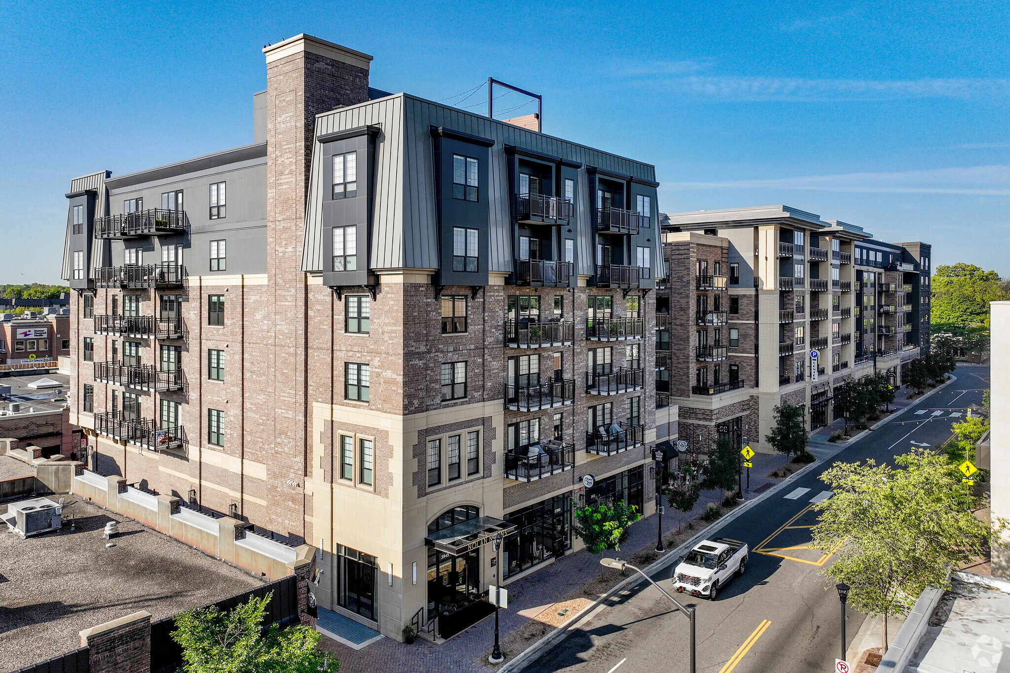 3945 Market St, Edina, MN for sale Primary Photo- Image 1 of 1