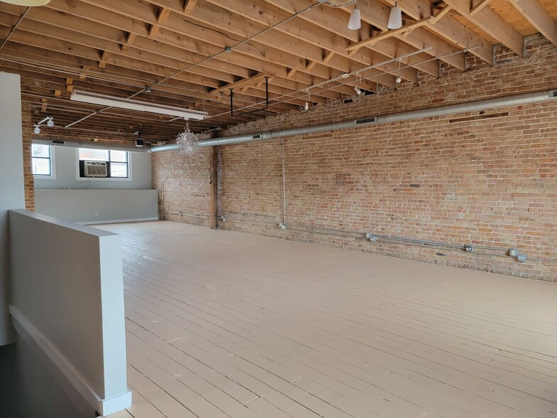 1930 S Fairfield Ave, Chicago, IL for lease - Interior Photo - Image 3 of 5