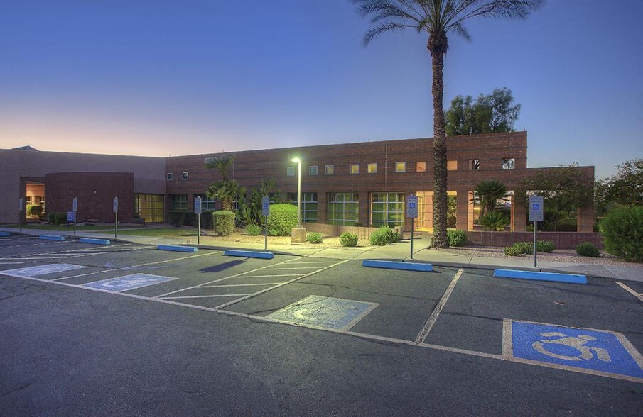 4530 E Ray Rd, Phoenix, AZ for lease - Building Photo - Image 3 of 13