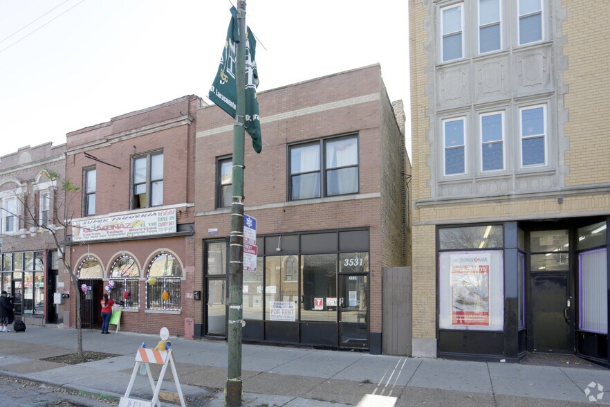 3531 W Fullerton Ave, Chicago, IL 60647