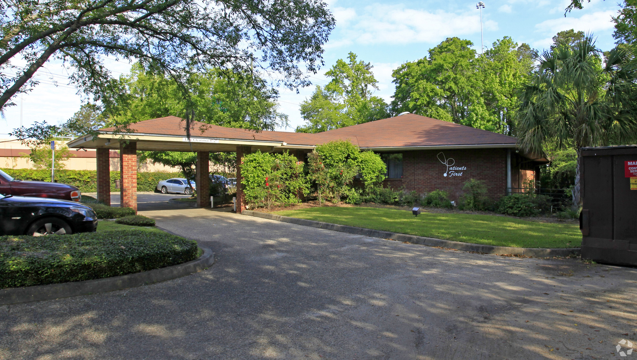 3401 Capital Cir NE, Tallahassee, FL for lease Primary Photo- Image 1 of 9