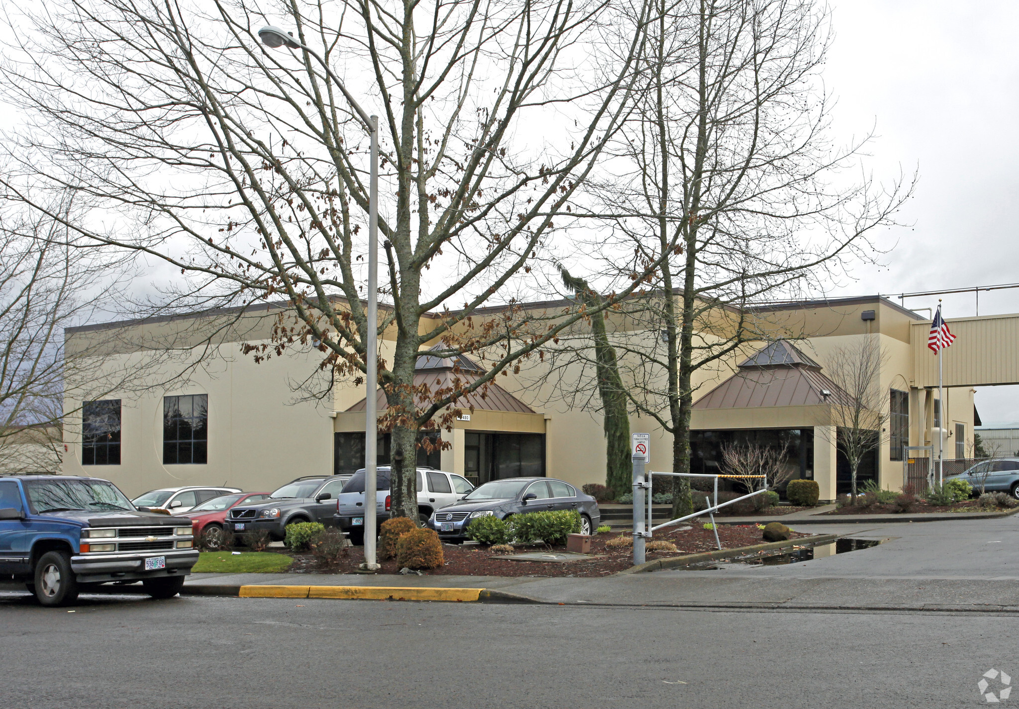 19480 SW 97th Ave, Tualatin, OR for lease Primary Photo- Image 1 of 5