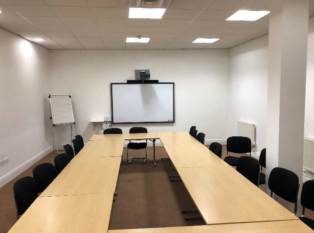 Kings St, Blackburn for lease - Interior Photo - Image 3 of 7