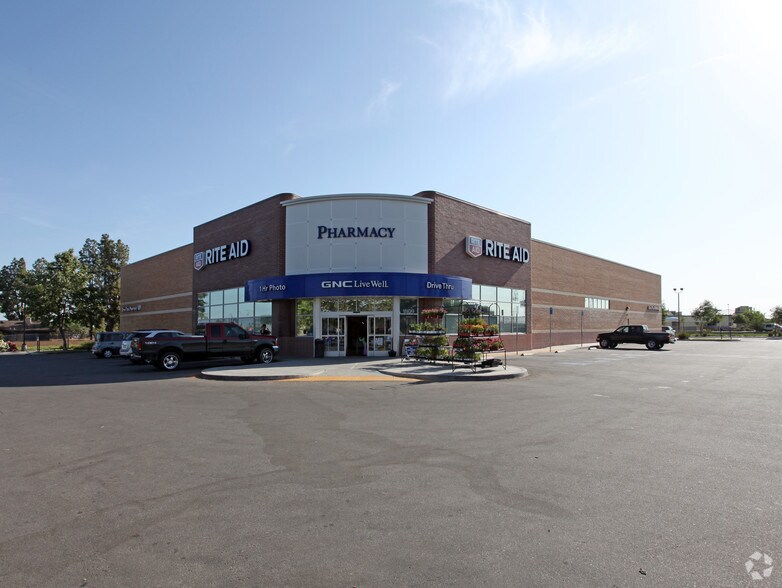 1805 Cecil Ave, Delano, CA for sale - Primary Photo - Image 1 of 1