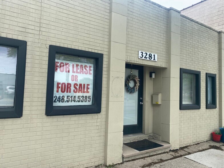 3281 Coolidge Hwy, Berkley, MI for sale - Building Photo - Image 1 of 1