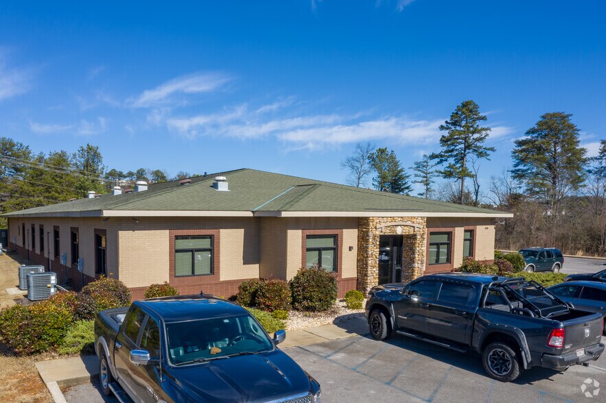 130 S Crest Dr, Birmingham, AL for sale - Primary Photo - Image 1 of 1