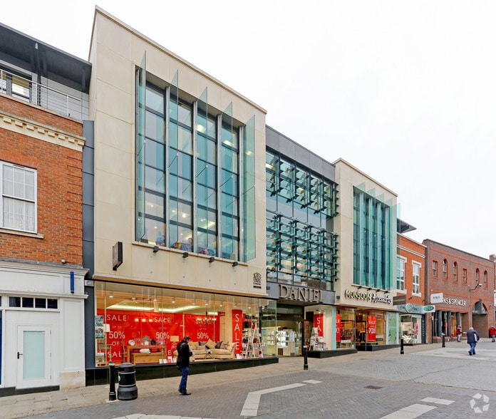 120-125 Peascod St, Windsor for sale - Building Photo - Image 1 of 1