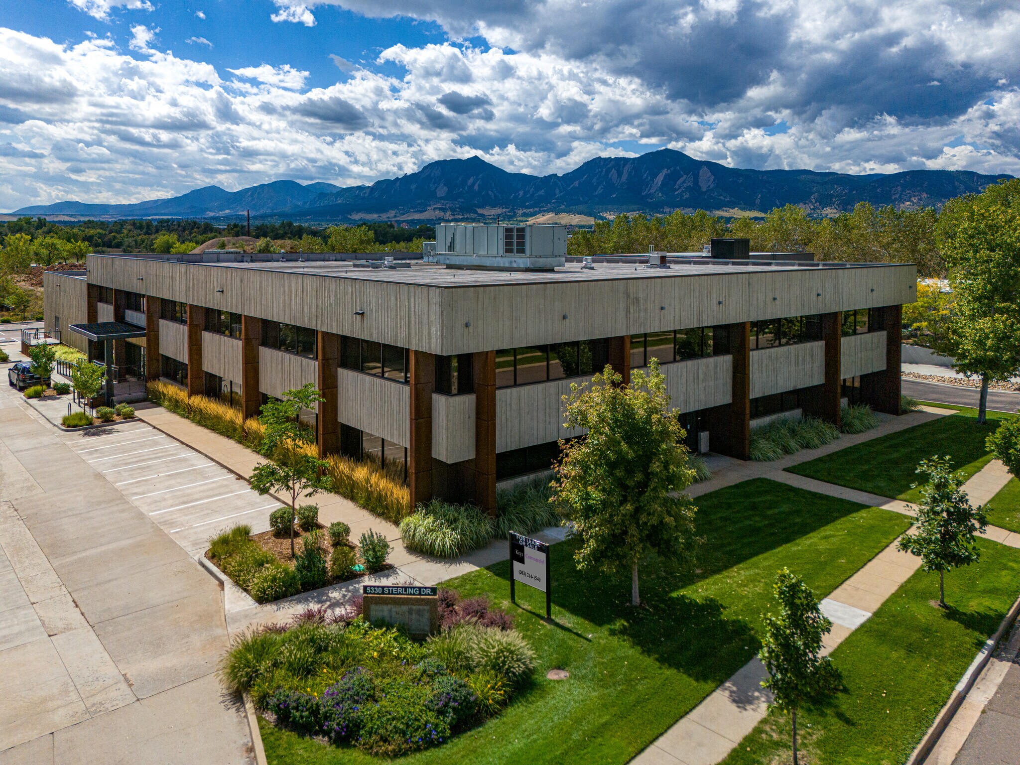 5330 Sterling Dr, Boulder, CO for lease Building Photo- Image 1 of 9