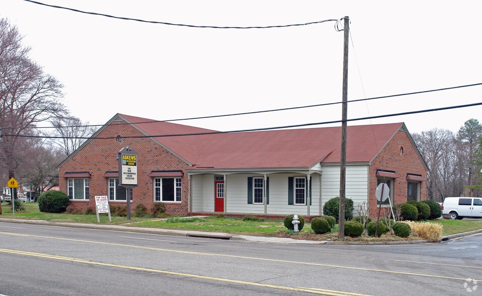 11001108 E Nine Mile Rd, Highland Springs, VA 23075