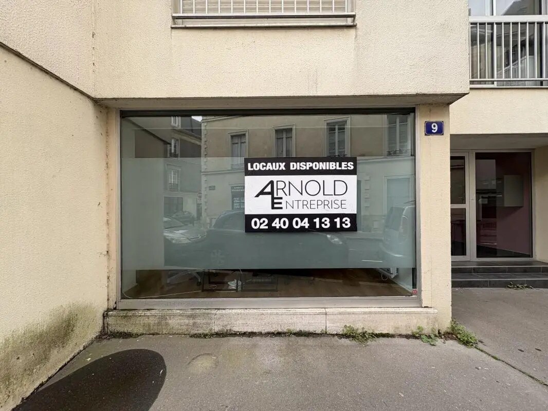Office in Nantes for lease Building Photo- Image 1 of 9