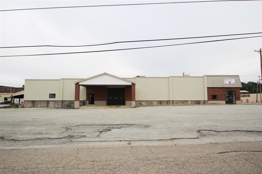 410-412 S Wabash St, Wabash, IN for sale - Building Photo - Image 1 of 1