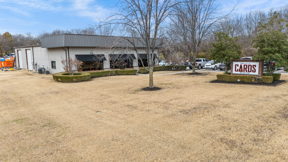 4208 S Johnson Rd, Springdale, AR for sale - Building Photo - Image 2 of 24