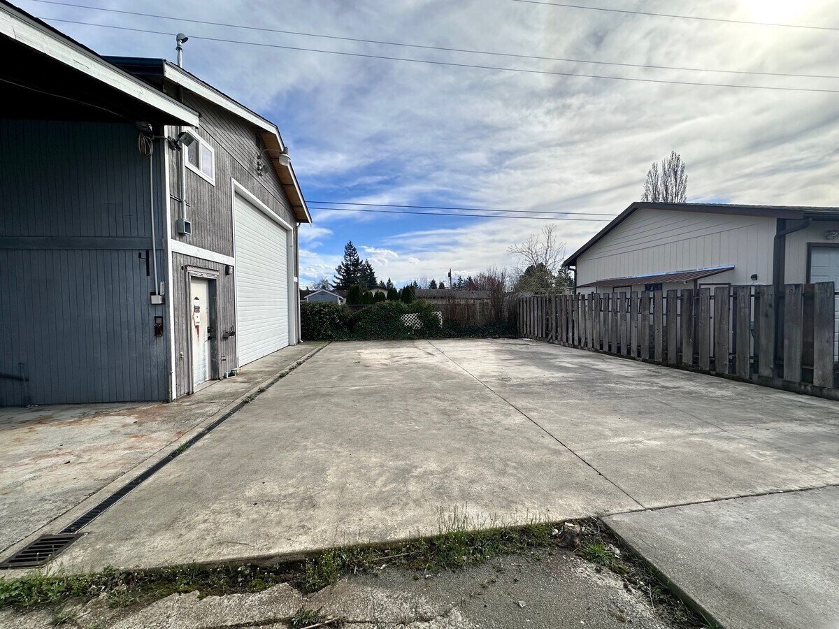 View Photo