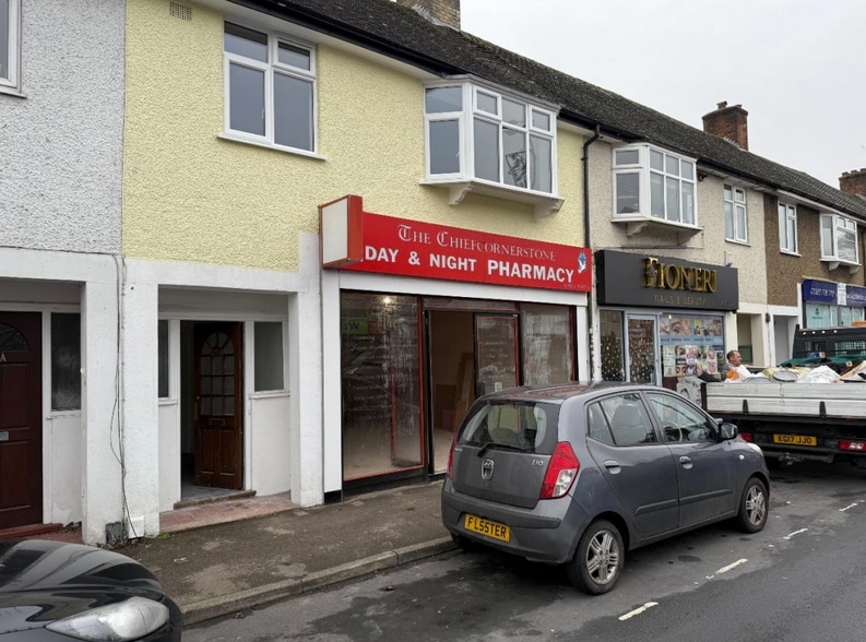 125A Uxbridge Rd, Rickmansworth for lease - Primary Photo - Image 1 of 3