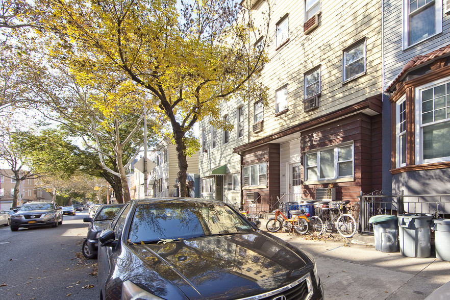 149 Ainslie St, Brooklyn, NY for sale - Building Photo - Image 1 of 1