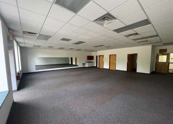 19 North St, Marcellus, NY for lease - Interior Photo - Image 2 of 3