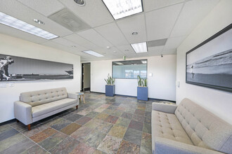 8400 Miramar Rd, San Diego, CA for lease Interior Photo- Image 2 of 9