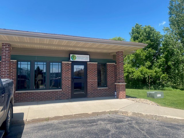 2774 Commerce Dr NW, Rochester, MN for lease - Building Photo - Image 1 of 16