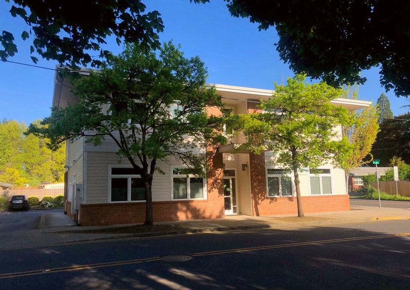 4970 SW Main Ave, Beaverton, OR for sale - Primary Photo - Image 1 of 5