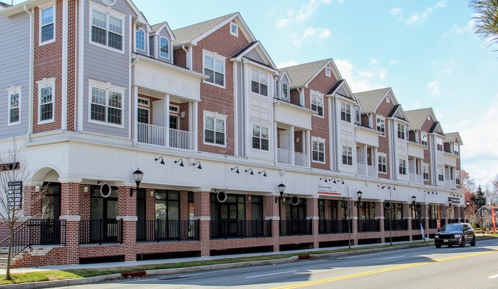 764 New Bridge Rd, Teaneck, NJ for sale - Building Photo - Image 1 of 1