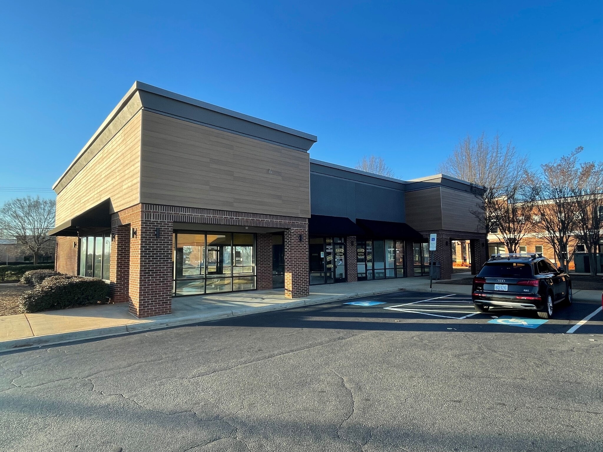 53425400 Prosperity Church Rd, Charlotte, NC 28269 Prosperity