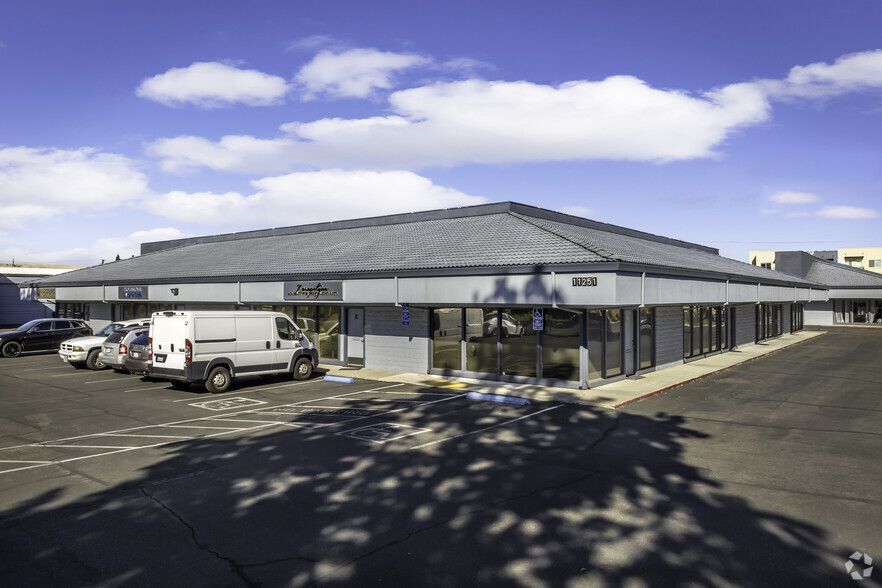 11251 Coloma Rd, Gold River, CA for lease - Primary Photo - Image 1 of 21