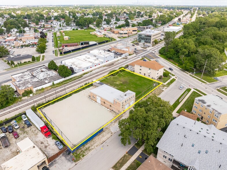 4520 Rumsey Ave, Oak Lawn, IL for sale - Building Photo - Image 2 of 21