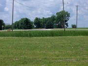 633 Effie Dr, Earlville IL - Duplex Property