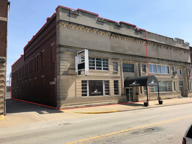 59 S Main St, Linton, IN for sale - Primary Photo - Image 1 of 1