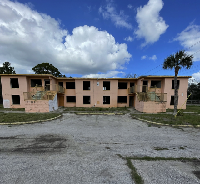 1350 S Deleon Ave, Titusville, FL for sale - Building Photo - Image 1 of 1