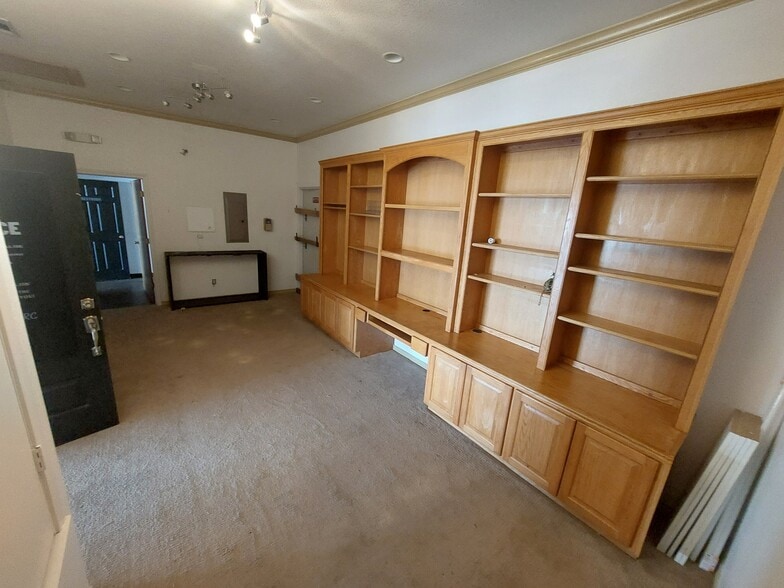 13750 W Highway 29, Liberty Hill, TX for lease - Interior Photo - Image 3 of 6