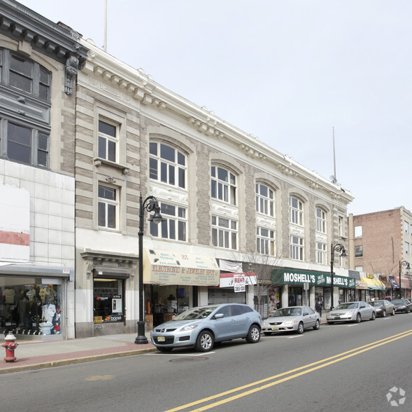 163-165 E Front St, Plainfield, NJ for sale - Primary Photo - Image 1 of 1