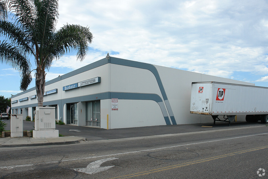 1830-1846 S Grand Ave, Santa Ana, CA for lease - Building Photo - Image 3 of 24