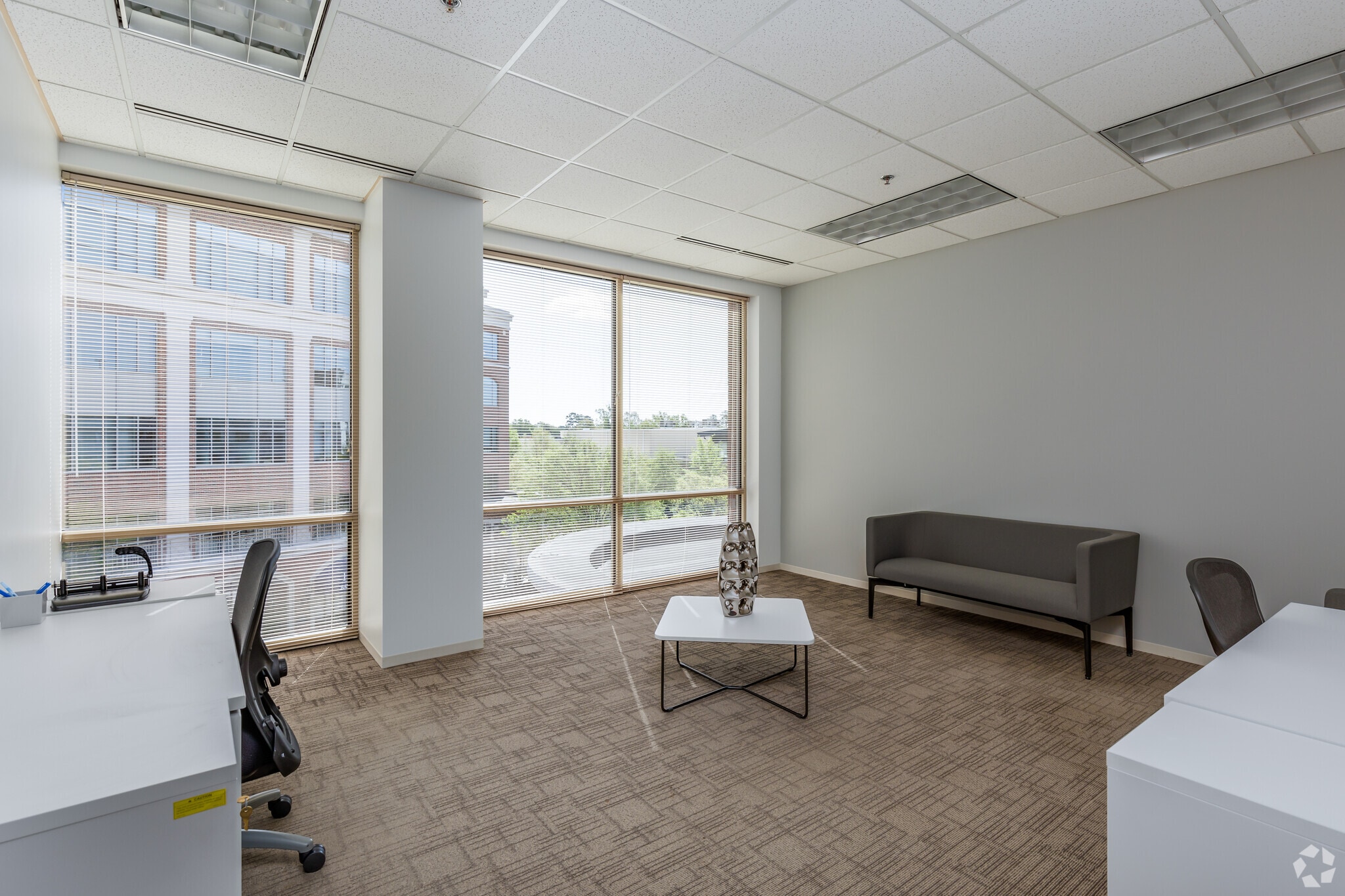 11815 Fountain Way, Newport News, VA for lease Interior Photo- Image 1 of 2