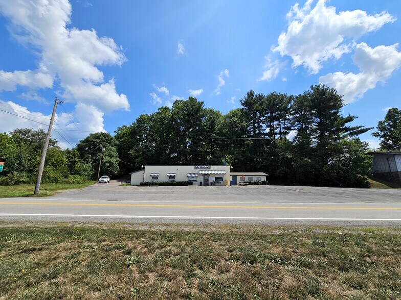 2232 Cheat Rd, WV 26508 Ruby & Ketchy's