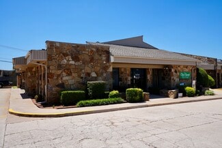 More details for 5500 NW Expressway, Warr Acres, OK - Medical for Lease