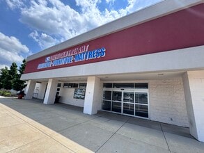 2000-2124 E Dorothy Ln, Kettering, OH for lease Interior Photo- Image 1 of 11