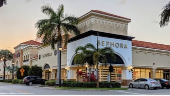London Square - Retail Space