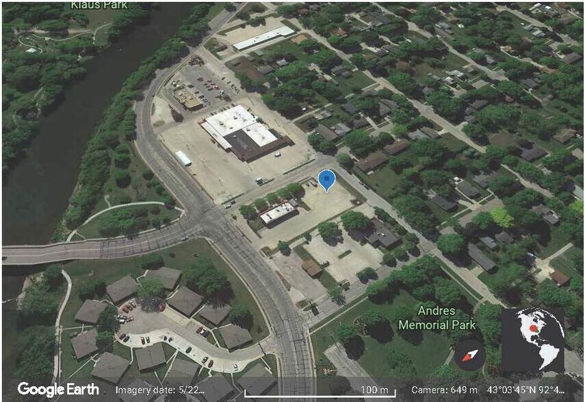 501 Freeman St, Charles City, IA for sale - Building Photo - Image 1 of 1