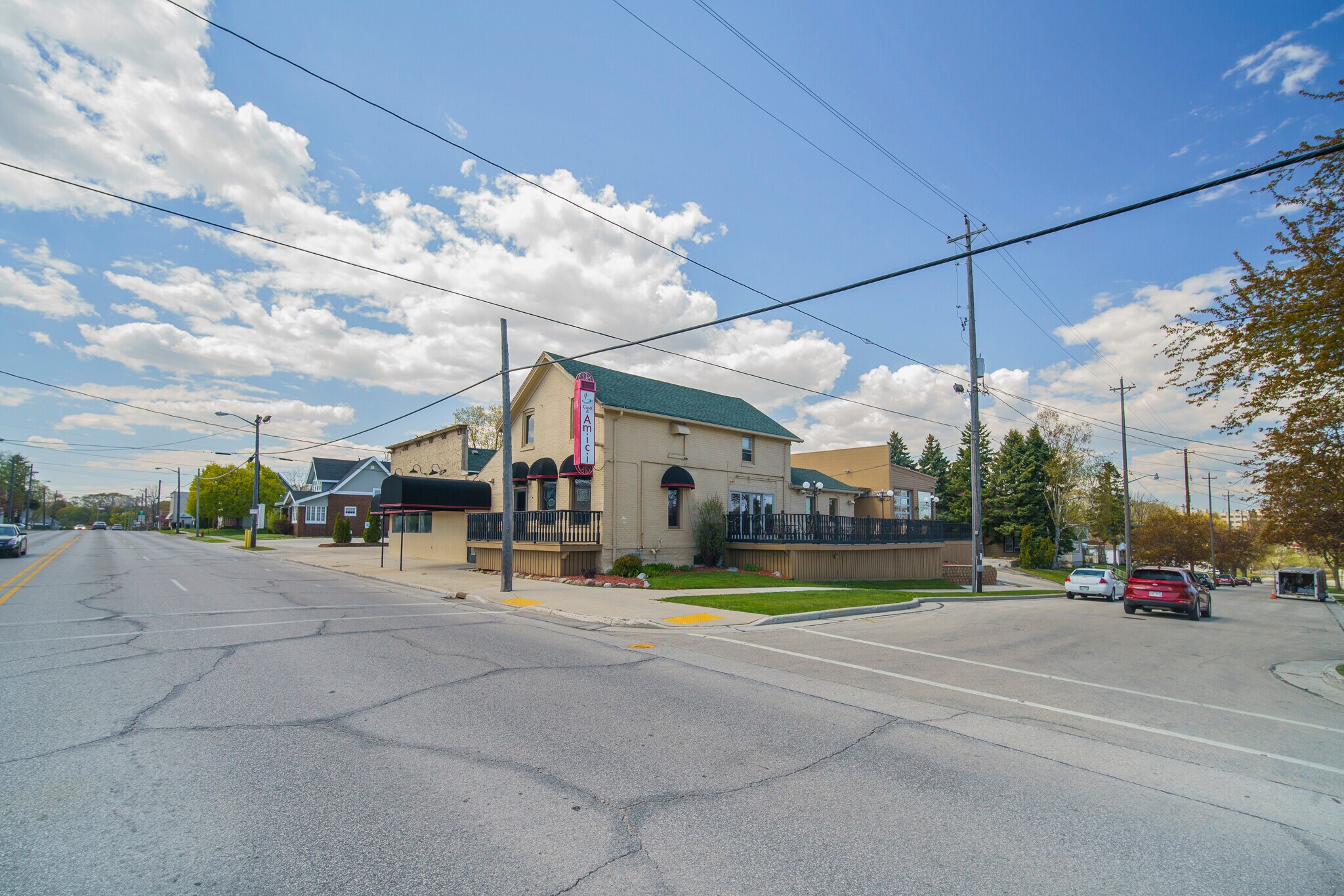 2204 Washington St, Manitowoc, WI 54220 2204 Washington St, Manitowoc