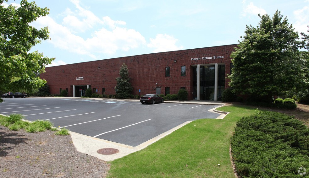 2069 Lake Industrial Ct, Conyers, GA for sale - Primary Photo - Image 1 of 1