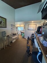 40 W Easy St, Simi Valley, CA for lease Interior Photo- Image 2 of 5