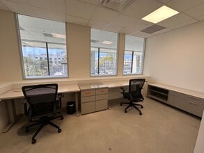 1180 S Beverly Dr, Los Angeles, CA for lease Interior Photo- Image 1 of 1
