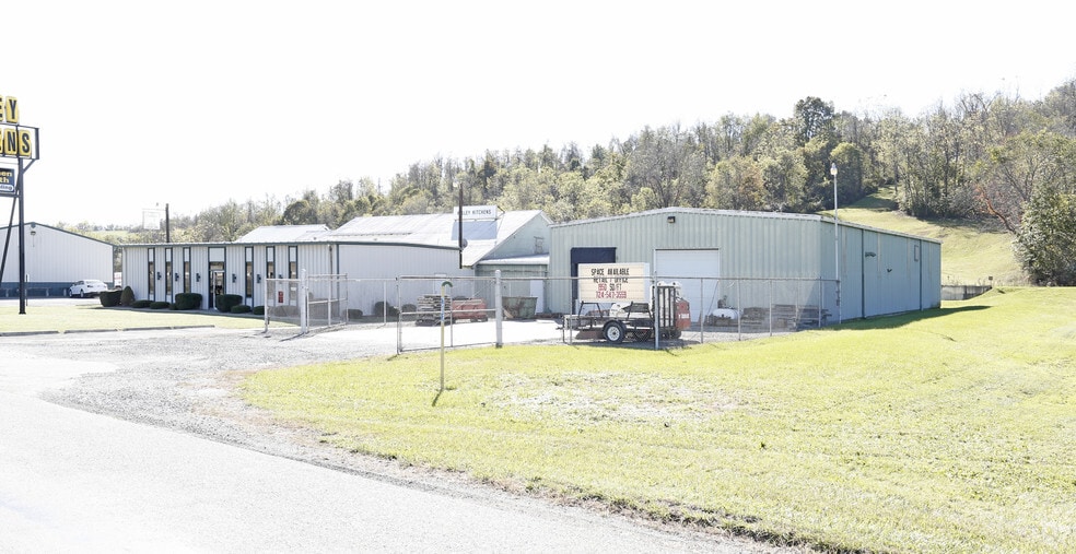 555 Valley Kitchen Dr, Mount Pleasant, PA for lease - Building Photo - Image 2 of 3