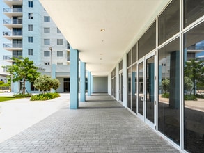 8175 NW 107th Ave, Doral, FL for lease Interior Photo- Image 2 of 6