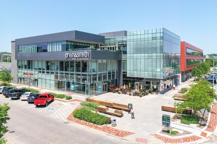 1904-1934 S 67th St, Omaha, NE for sale - Primary Photo - Image 1 of 1